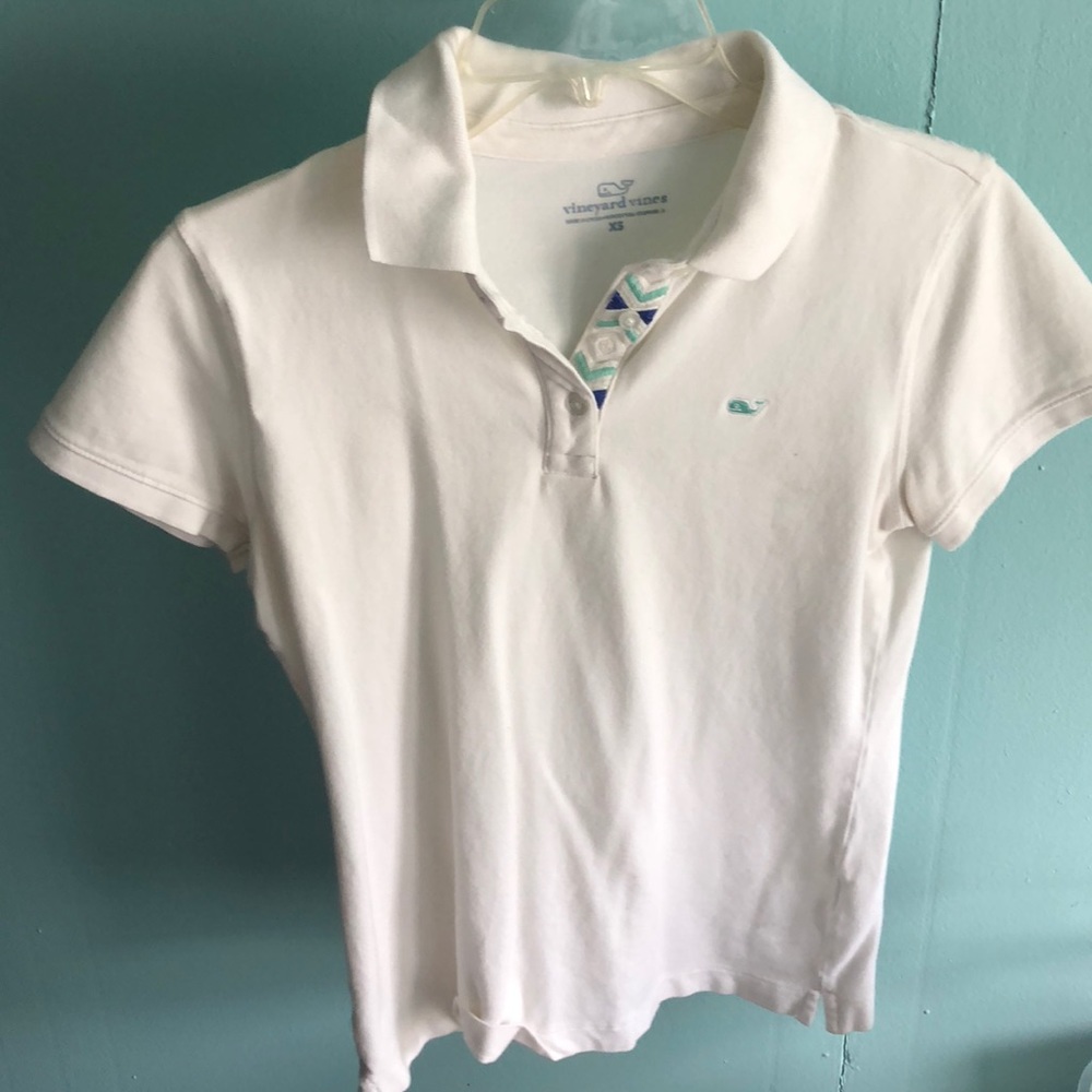 🐳👚Vinyard Vines polo!